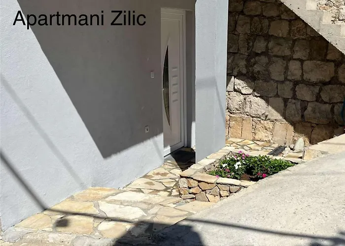 Zilic شقة